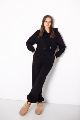 Костюм жіночий